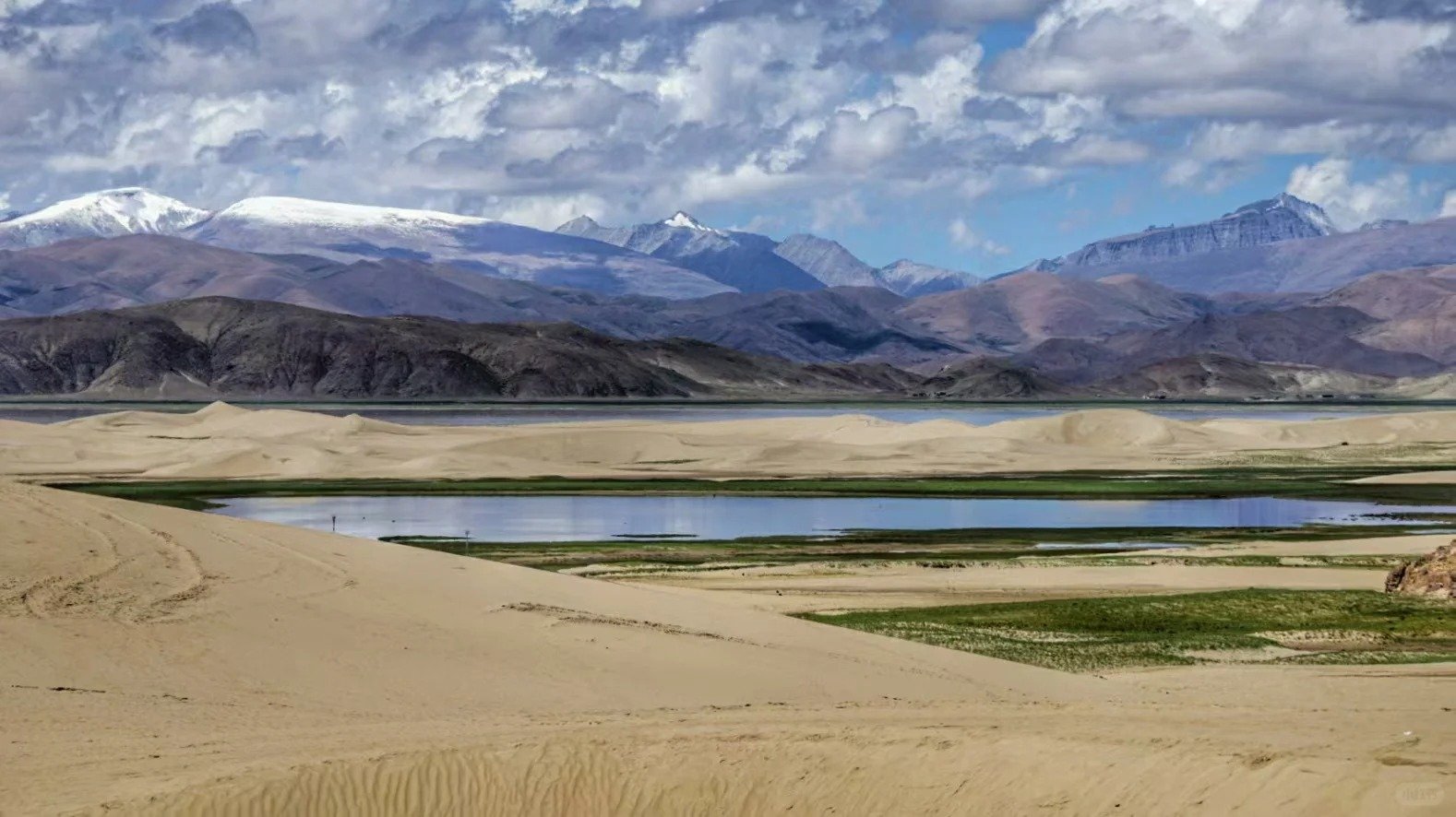 colorful desert