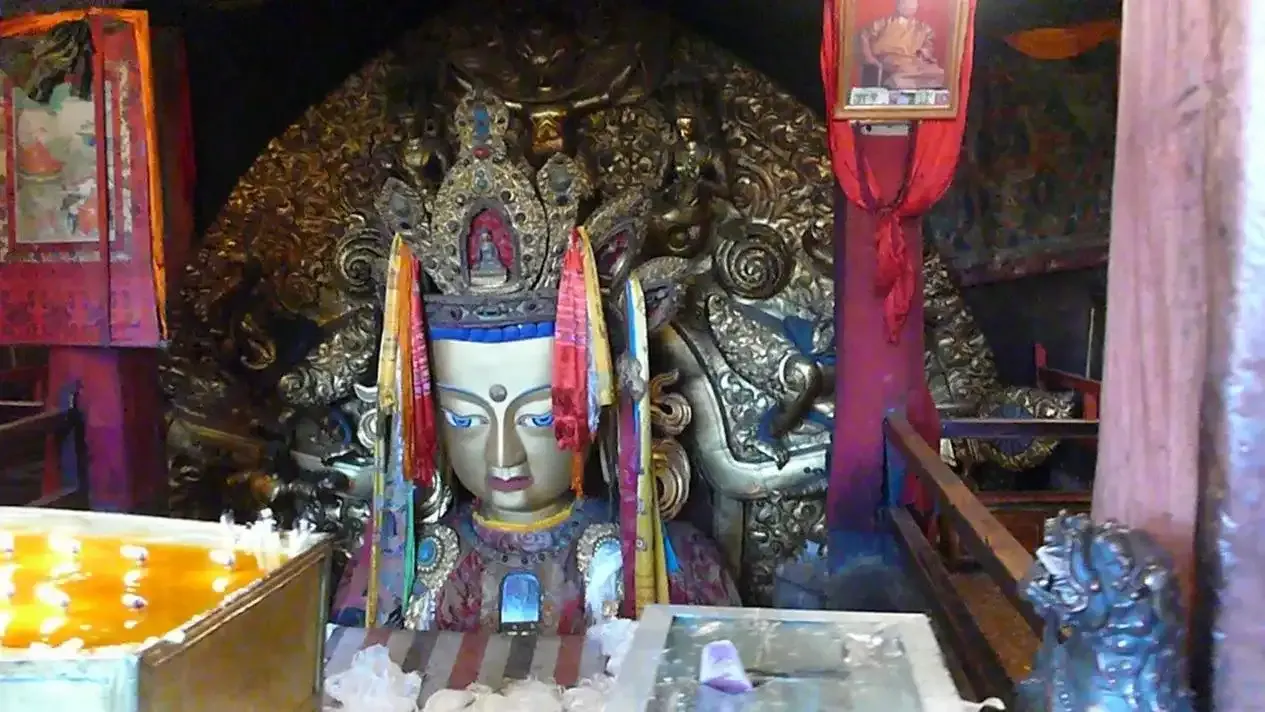 buddha shown in image of Sera monastery, an important monastery during Lhasa to Mount Kailash Tour