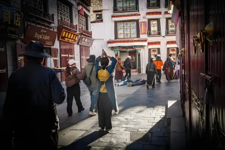 Performing Kora at Barkhor Street is Authentic Cultural Experiences in Tibet