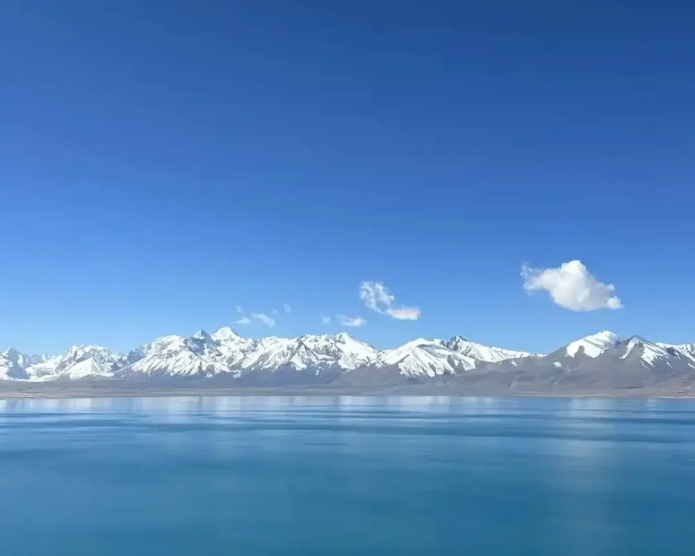 one of the lakes in tibet, pegu lake, is shown in the image